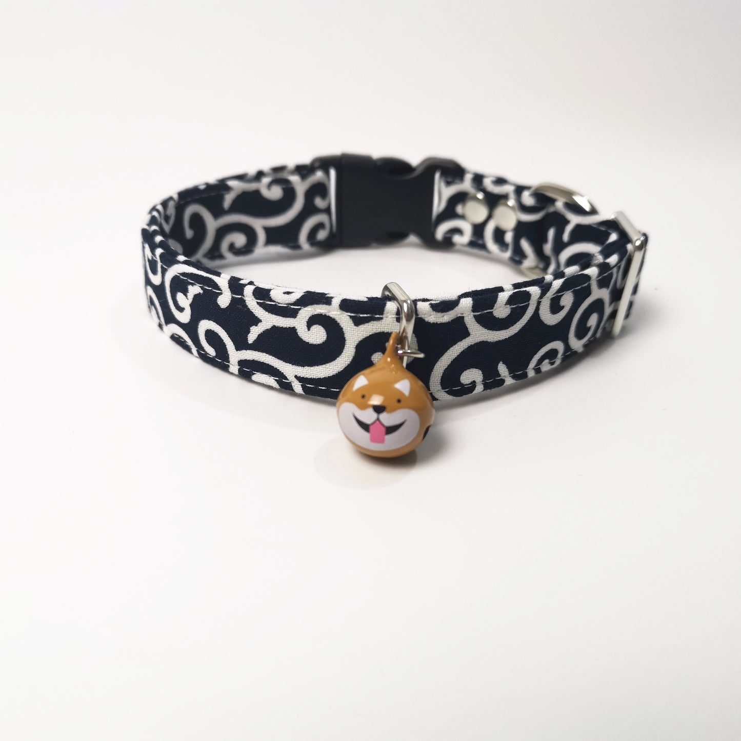 ShibaStyle - Dog Collar | Unique & Playful Shiba Inu Design with Optional Leash Set