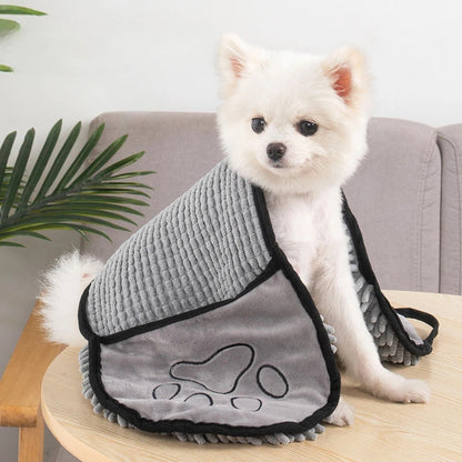 PawDry - Microfiber Pet Towel with Hand Pockets | Fast and Efficient Drying for Your Furry Friend